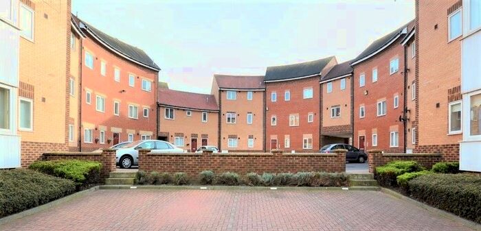 1 Bedroom Flat To Rent In Admiral Way, Hartlepool, TS24