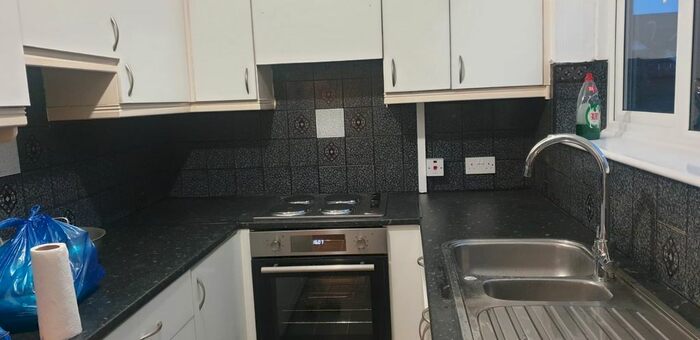 3 Bedroom Terraced House To Rent In Aneford Road, Leicester, Leicestershire, LE4