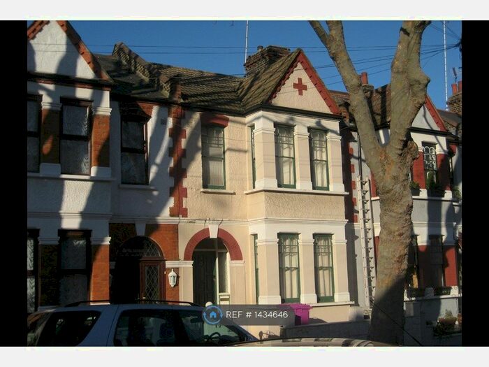 4 Bedroom Terraced House To Rent In Ridgdale Street, London, E3