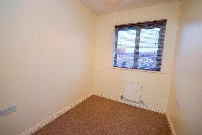 3 Bedroom Terraced House For Sale In Skendleby Drive, Kenton, NE3