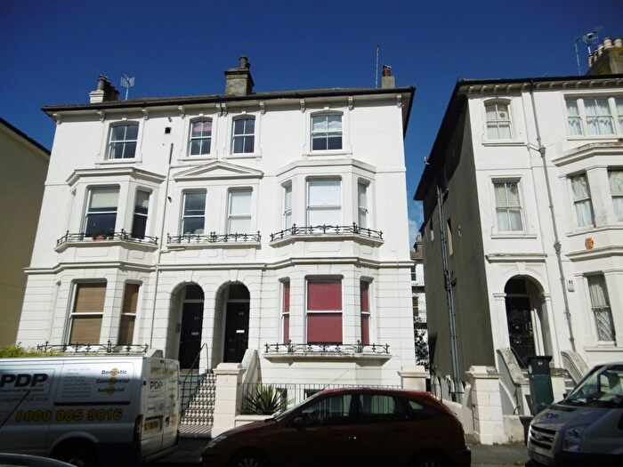 1 Bedroom Flat To Rent In Hova Villas, Hove, East Sussex, BN3