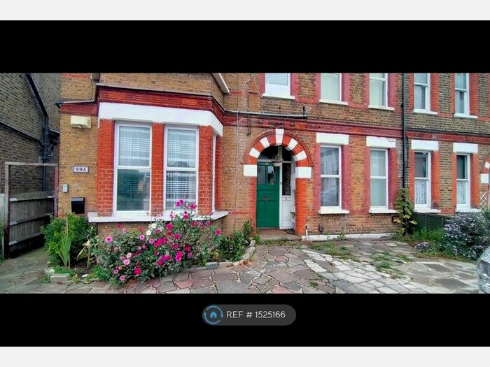 1 Bedroom Flat To Rent In Bromley Road, London, SE6