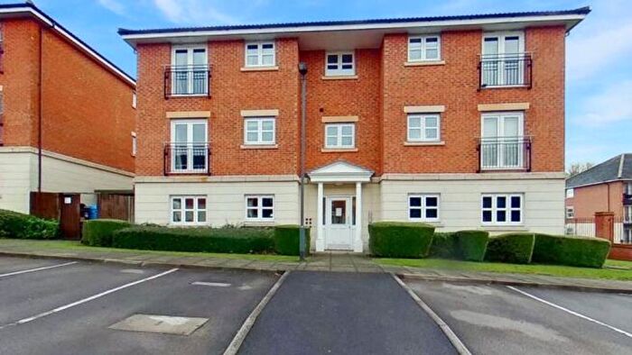 2 Bedroom Flat To Rent In Badgerdale Way, Littleover, DE23
