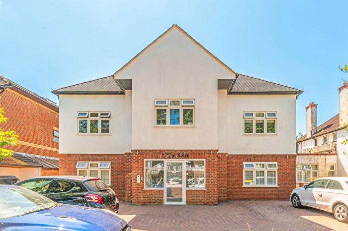 1 Bedroom Flat For Sale In Grove Road, Sutton, SM1