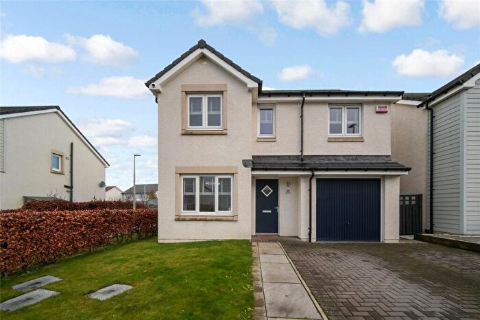 4 Bedroom Detached House For Sale In Rowan Walk, East Calder, Livingston, West Lothian, EH53