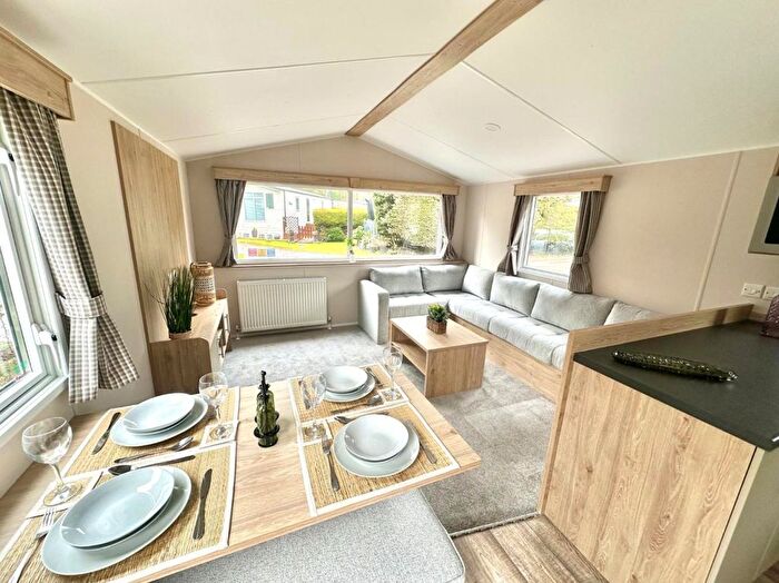 2 Bedroom Park Home For Sale In Wyreside, Out Rawcliffe, Preston, PR3