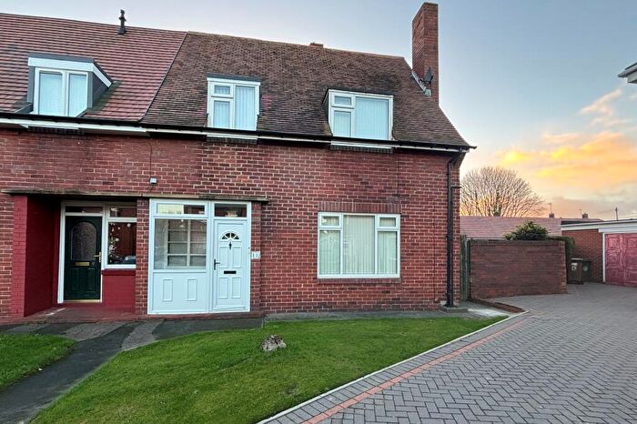 3 Bedroom Semi Detached House For Sale In Firtree Gardens, Whitley Bay, Tyne And Wear, NE25