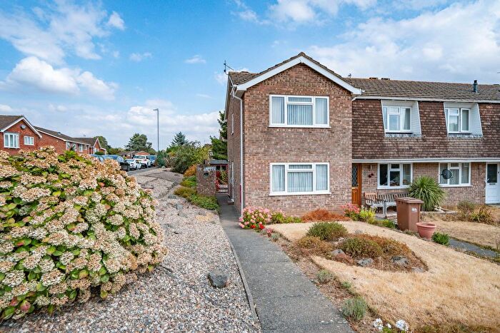 2 Bedroom End Terrace House For Sale In Mulberry Drive, Malvern, WR14