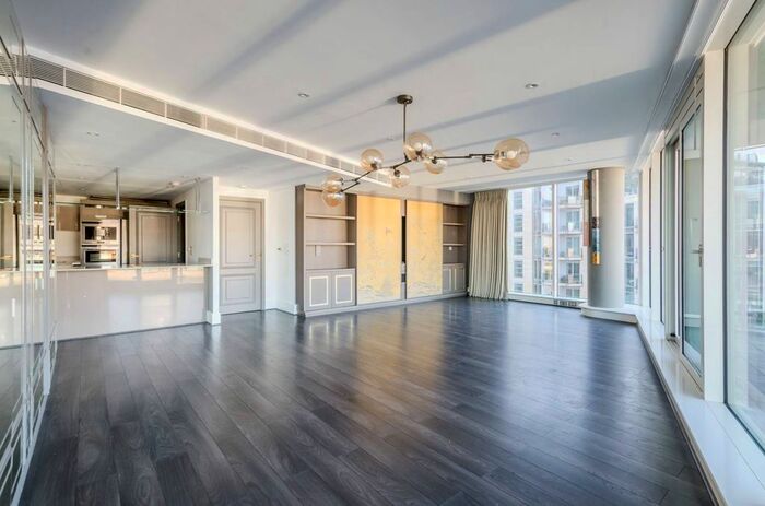 3 Bedroom Flat To Rent In Battersea Reach, Wandsworth, London, SW18