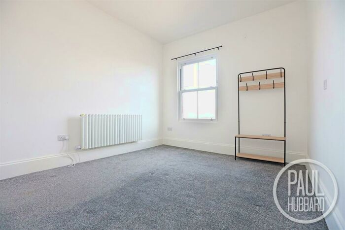1 Bedroom Flat To Rent In Regent House, Regent Road, NR32