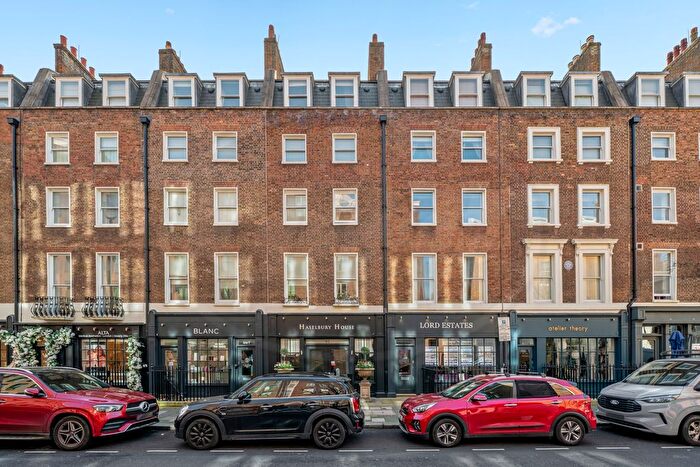 2 Bedroom Flat To Rent In George Street, London, W1U