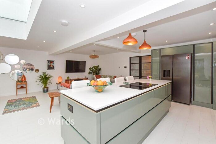 3 Bedroom Detached Bungalow For Sale In The Street, Ulcombe, Maidstone, Kent, ME17