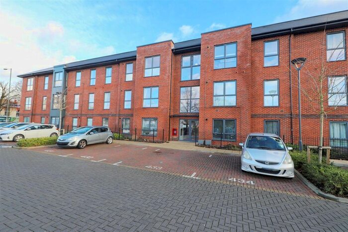 1 Bedroom Flat To Rent In Defiant House, Kellett Street, UB10