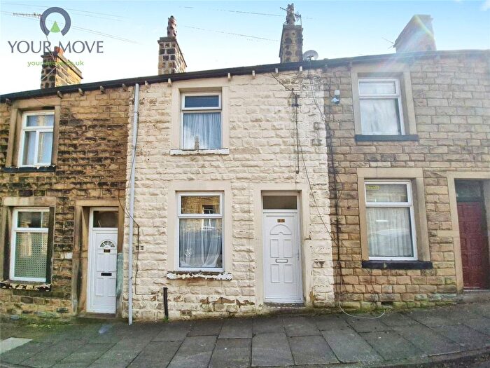 3 Bedroom Terraced House To Rent In Chelsea Street, Keighley, West Yorkshire, BD21