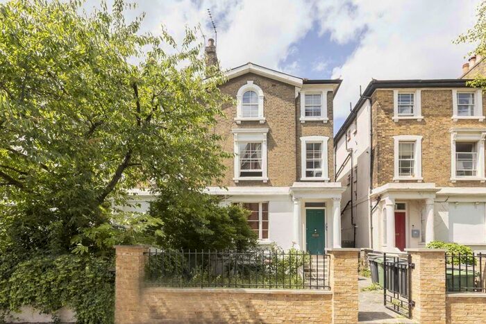 1 Bedroom Flat To Rent In Cliff Road, London, NW1