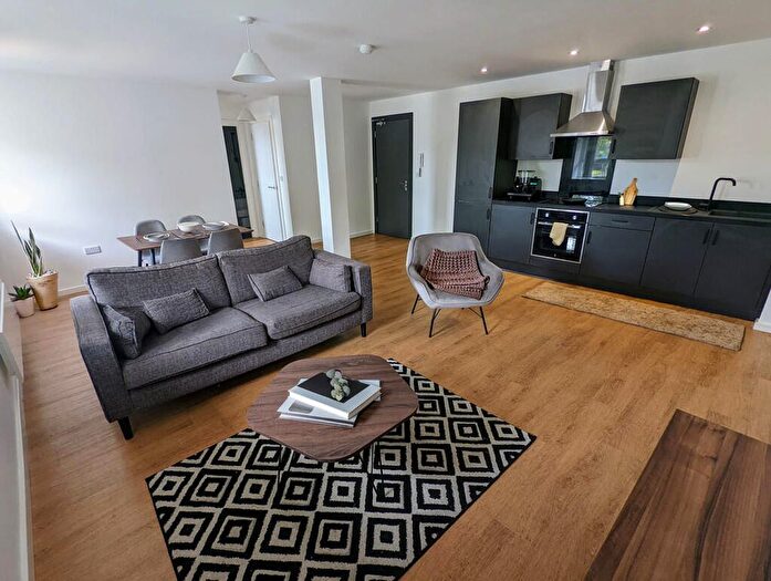 1 Bedroom Flat To Rent In Granville Close, Croydon, CR0