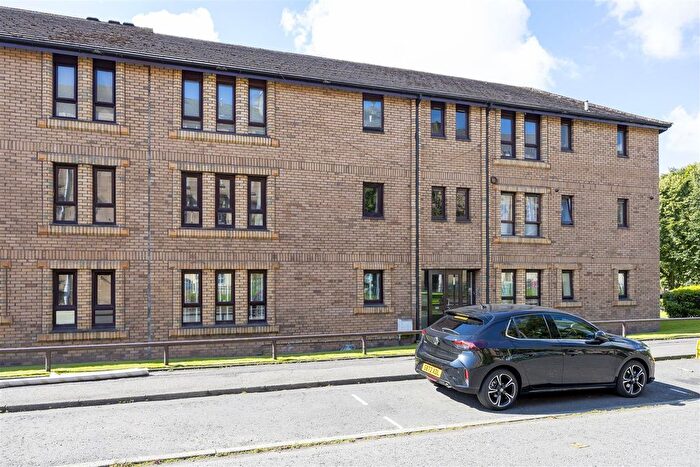 2 Bedroom Flat To Rent In Raeberry Street, Glasgow, G20