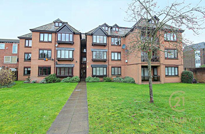 2 Bedroom Flat To Rent In Coombe Lane West, Coombe, Kingston Upon Thames, KT2