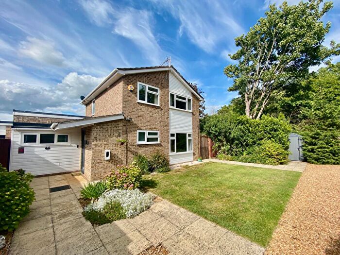 4 Bedroom Detached House For Sale In Valence Road, Orton Waterville, Peterborough, PE2