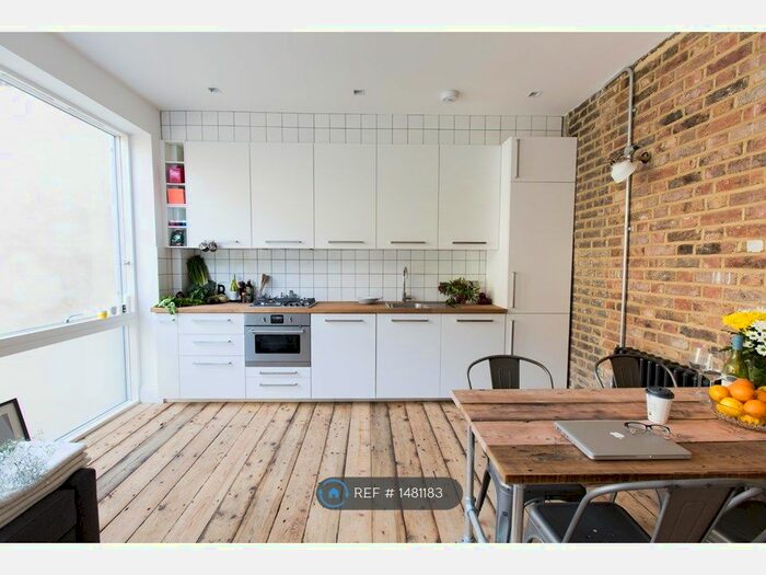 2 Bedroom Flat To Rent In Ridley Rd, London, E8