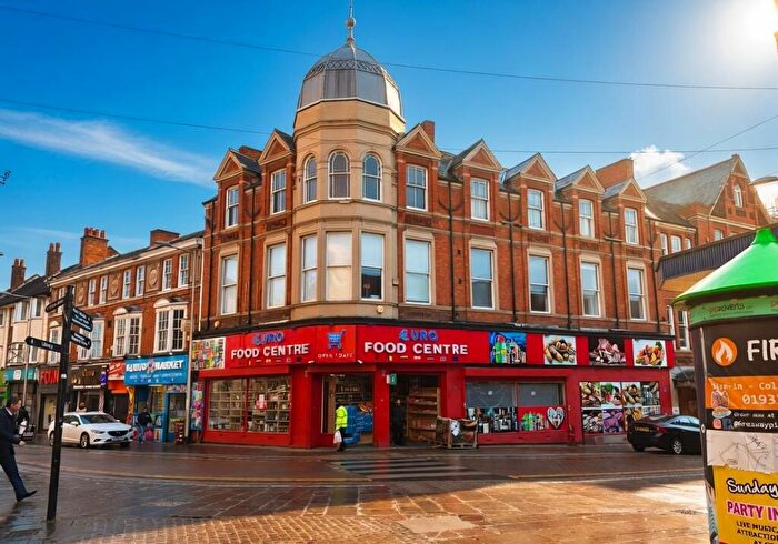 2 Bedroom Flat For Sale In Flat, A Midland Road, Wellingborough, Northamptonshire, NN8