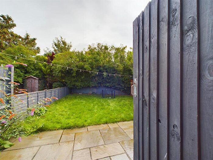 1 Bedroom Maisonette To Rent In Heathfield Road, Hitchin, Hertfordshire, SG5