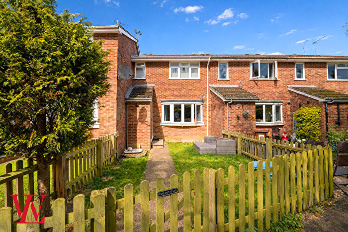 1 Bedroom Maisonette For Sale In Wheat Croft, Bishop's Stortford, Hertfordshire, CM23