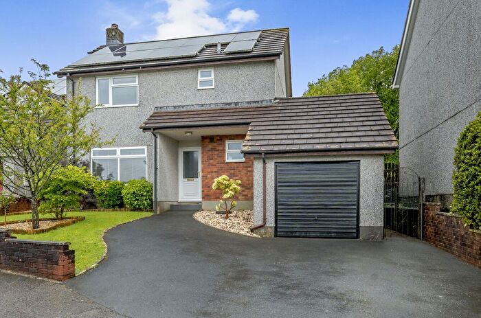 3 Bedroom Detached House For Sale In Woodgate Road, Liskeard, Cornwall, PL14