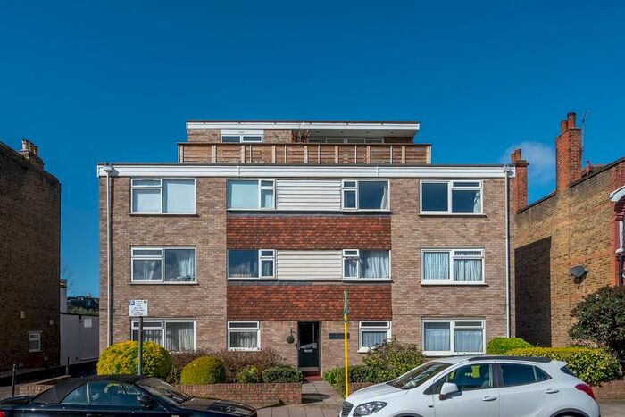 1 Bedroom Flat To Rent In Hartfield Road, Wimbledon, London, SW19