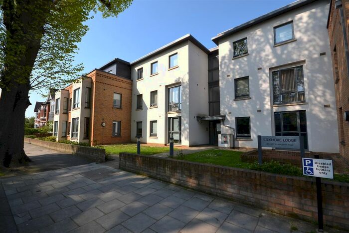 1 Bedroom Flat To Rent In St. Margarets Road, St Margarets, Twickenham, TW1