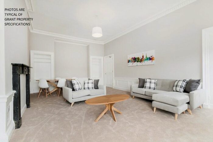 2 Bedroom Flat To Rent In Hillside Crescent, City Centre, Edinburgh, EH7