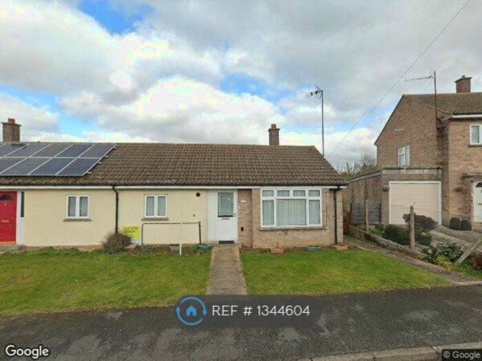 2 Bedroom Bungalow To Rent In Silvester Road, Castor, Peterborough, PE5