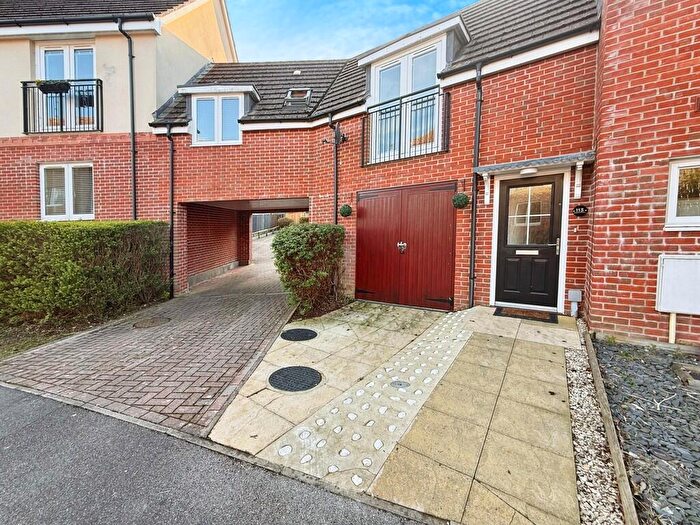 1 Bedroom Maisonette To Rent In Skippetts Gardens, Basingstoke, RG21