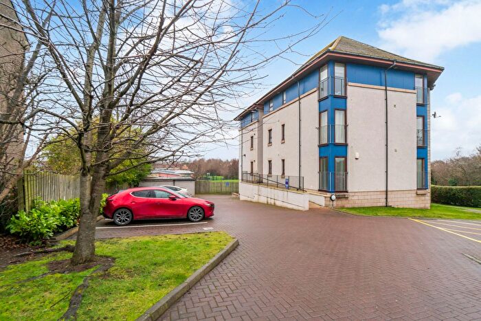2 Bedroom Flat For Sale In / Telford Court, Telford Road, Edinburgh, EH4