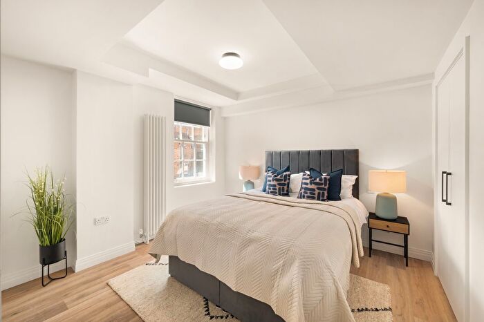 1 Bedroom Flat To Rent In Duncan House, Dolphin Square, London, London, SW1V