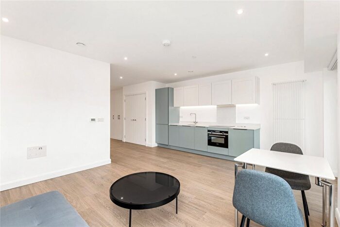 Studio To Rent In Botanist House, Seagull Lane, London, E16