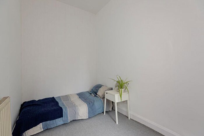 2 Bedroom Flat For Sale In School Road, East Linton, East Lothian, EH40