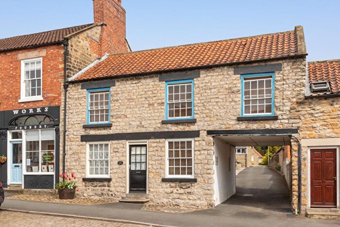 2 Bedroom Terraced House For Sale In Piercy End, Kirkbymoorside, YO62