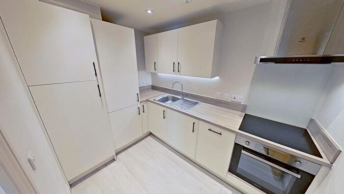 1 Bedroom Flat To Rent In North Street, City Centre, Leeds, LS2