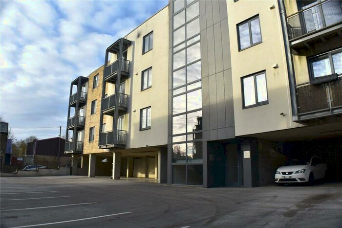 2 Bedroom Apartment To Rent In Albert Street, Baildon, Shipley, BD17