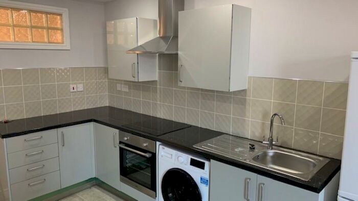 2 Bedroom Apartment To Rent In Heaton Road, Heaton, NE6