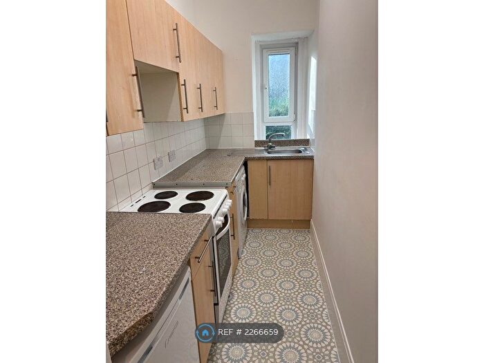 1 Bedroom Flat To Rent In Lochee Road, Dundee, DD2