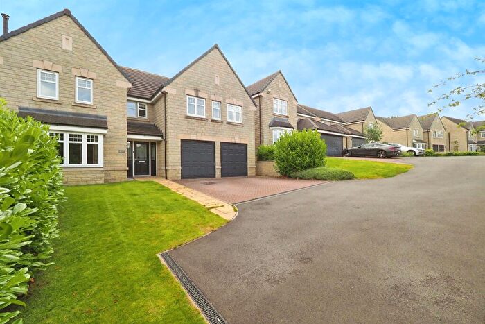 5 Bedroom House To Rent In Goodwin Close, Crich, Matlock, DE4