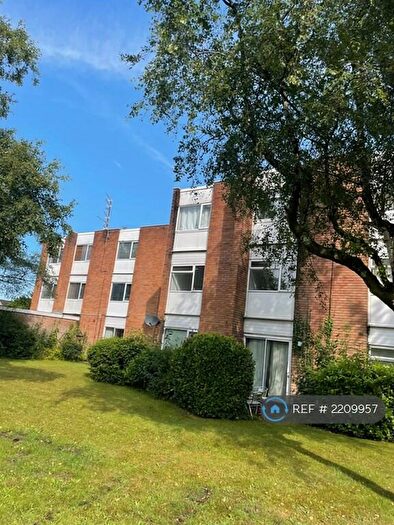 2 Bedroom Flat To Rent In Cwrt Ty-Mynydd, Radyr, Cardiff, CF15