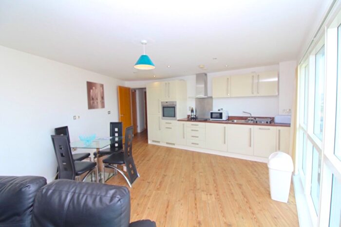 2 Bedroom Flat To Rent In Trawler Road, Maritime Quarter, Swansea, SA1