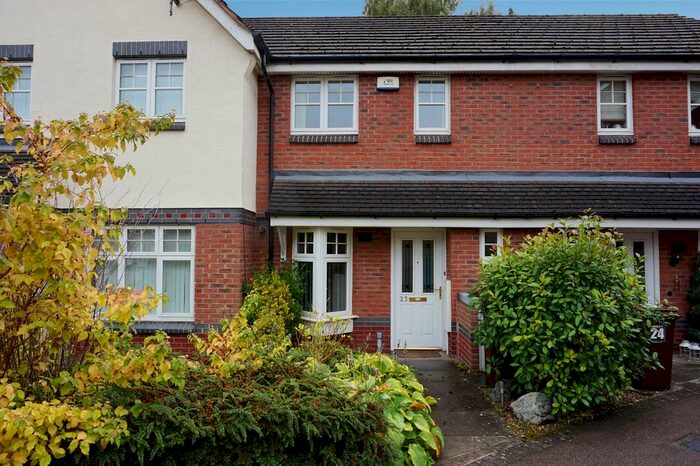 2 Bedroom Terraced House To Rent In Thorpe Court, Solihull, B91