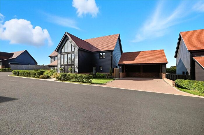 5 Bedroom Detached House For Sale In Warners Field, Thaxted, Essex, CM6