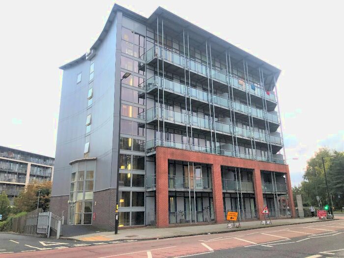 2 Bedroom Flat To Rent In Bath Row, Birmingham, B15