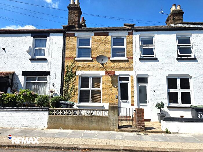 4 Bedroom Terraced House To Rent In Montague Road, London, N15