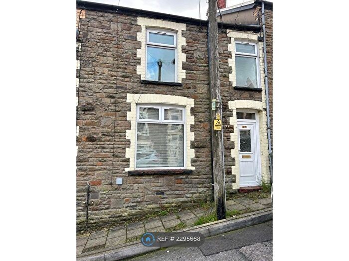 3 Bedroom Terraced House To Rent In Greenfield Street, Pontlottyn, Bargoed, CF81
